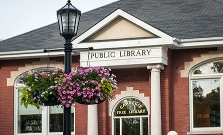 Exterior of Port Hope Library