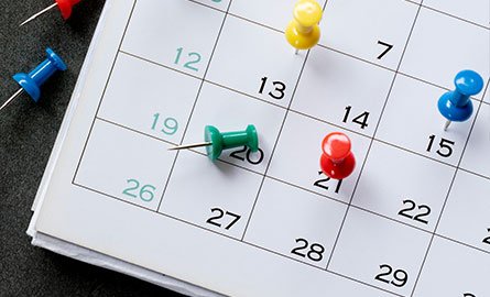 Calendar with pins saving dates